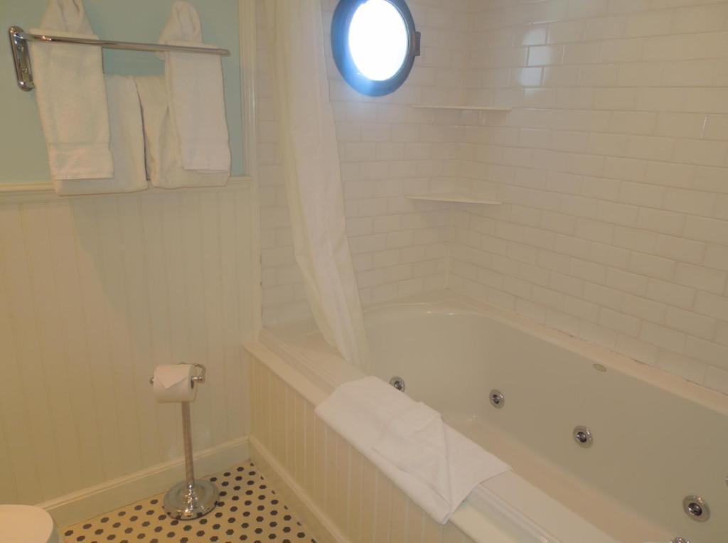 Anchor Inn Beach House Provincetown Phòng bức ảnh